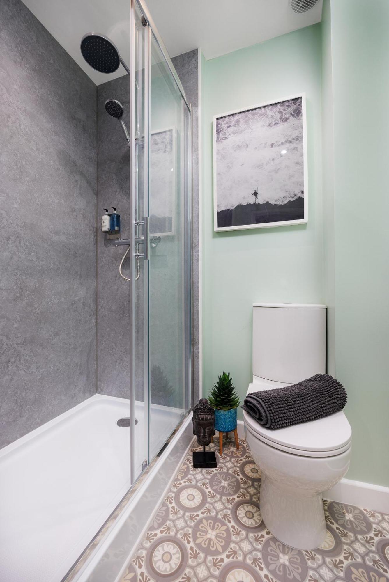 Boujis Central Plymouth Apartment - Sleeps 4 - Habita Property Exterior photo